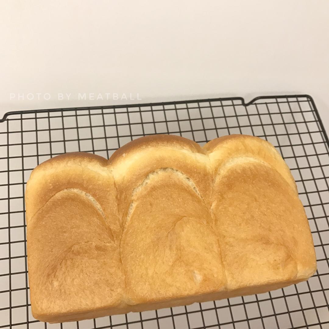 微咸味奶油吐司