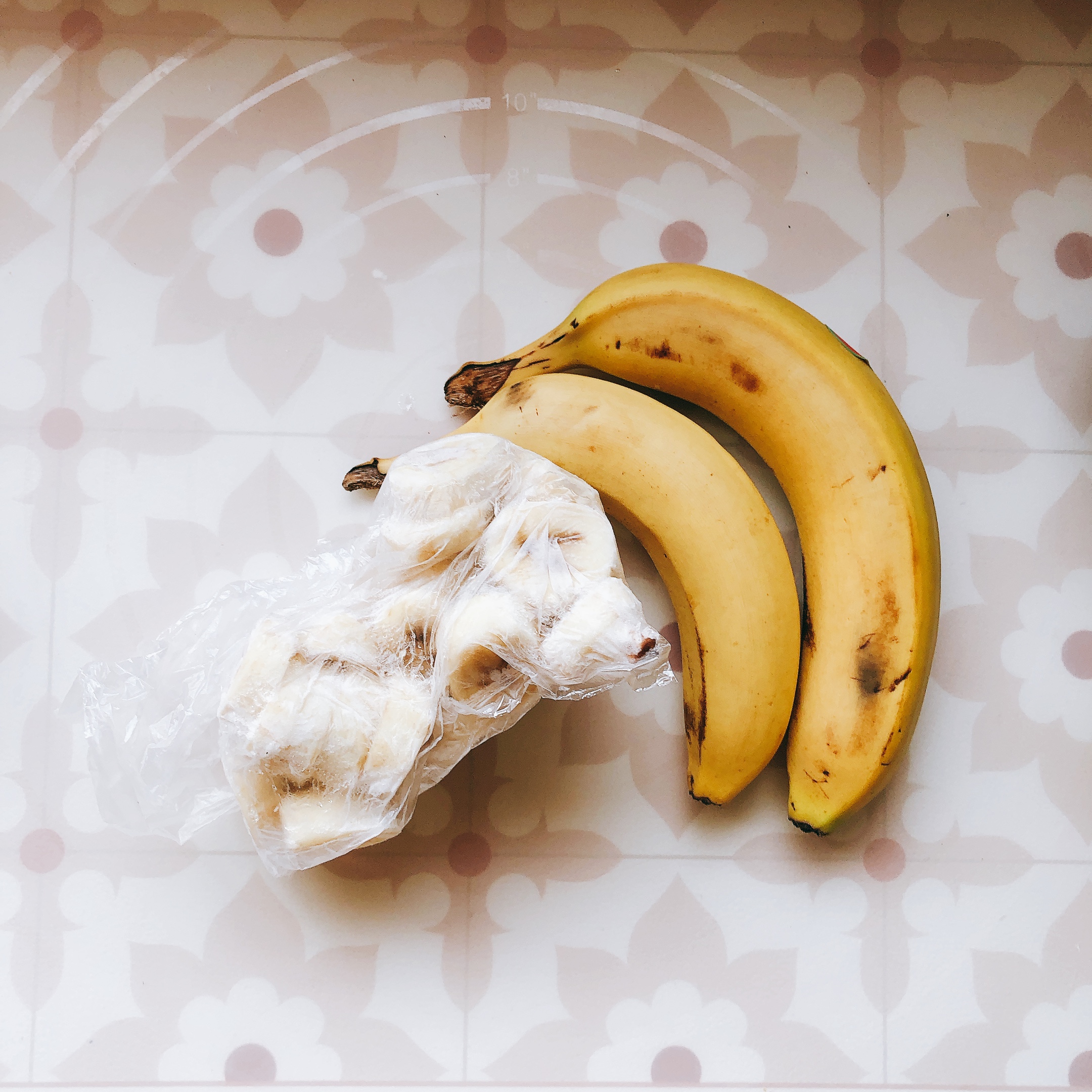 『10分钟超简单』香蕉花生酱冰淇淋的做法 步骤1