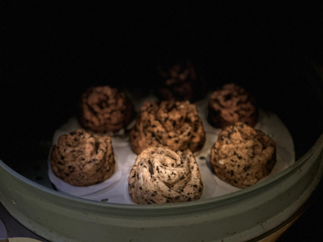 山药红枣黑芝麻馒头