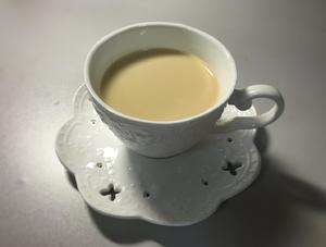 现泡奶茶的做法 步骤4