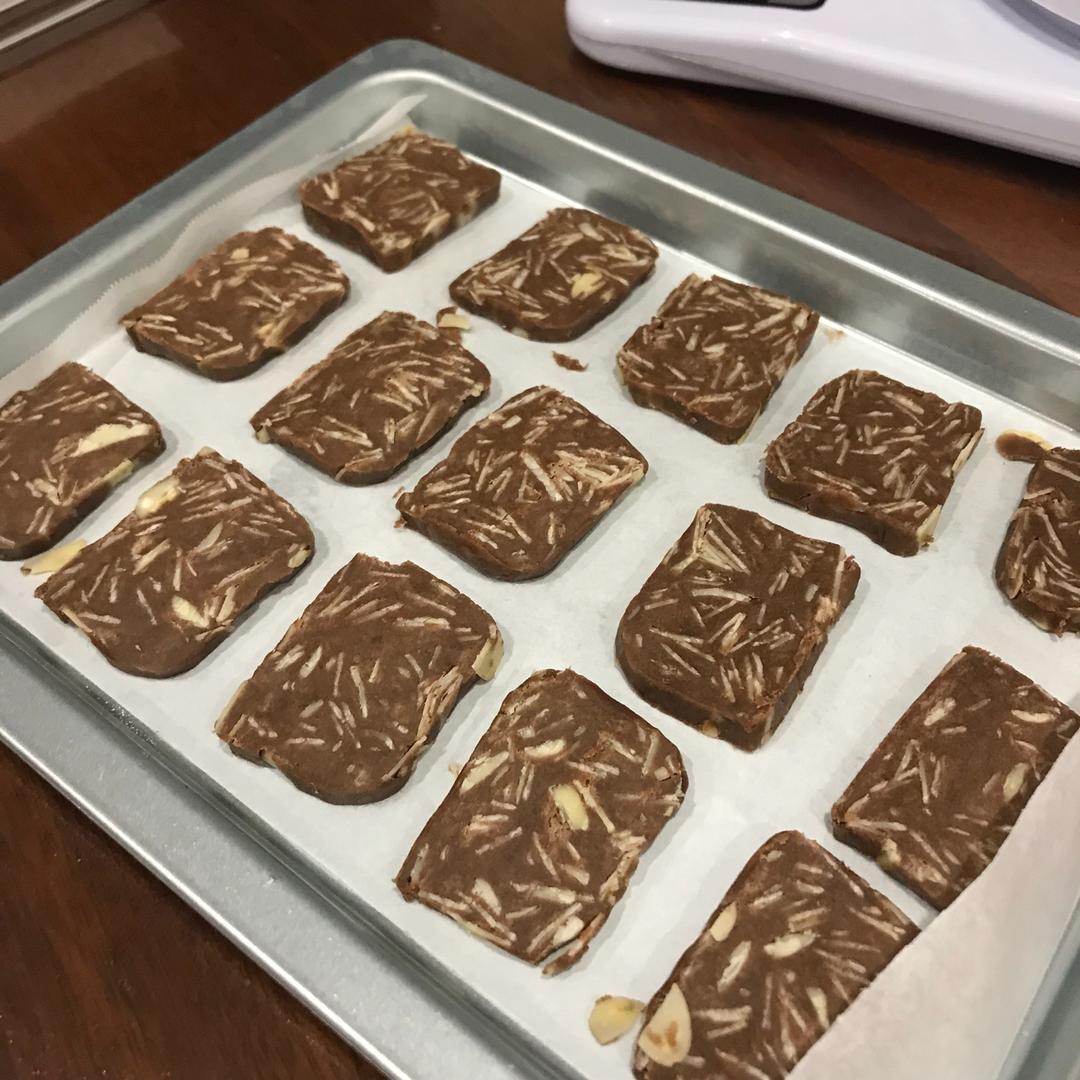 香浓酥脆的蔓越莓曲奇饼干和巧克力杏仁儿饼干～无蛋奶油版本