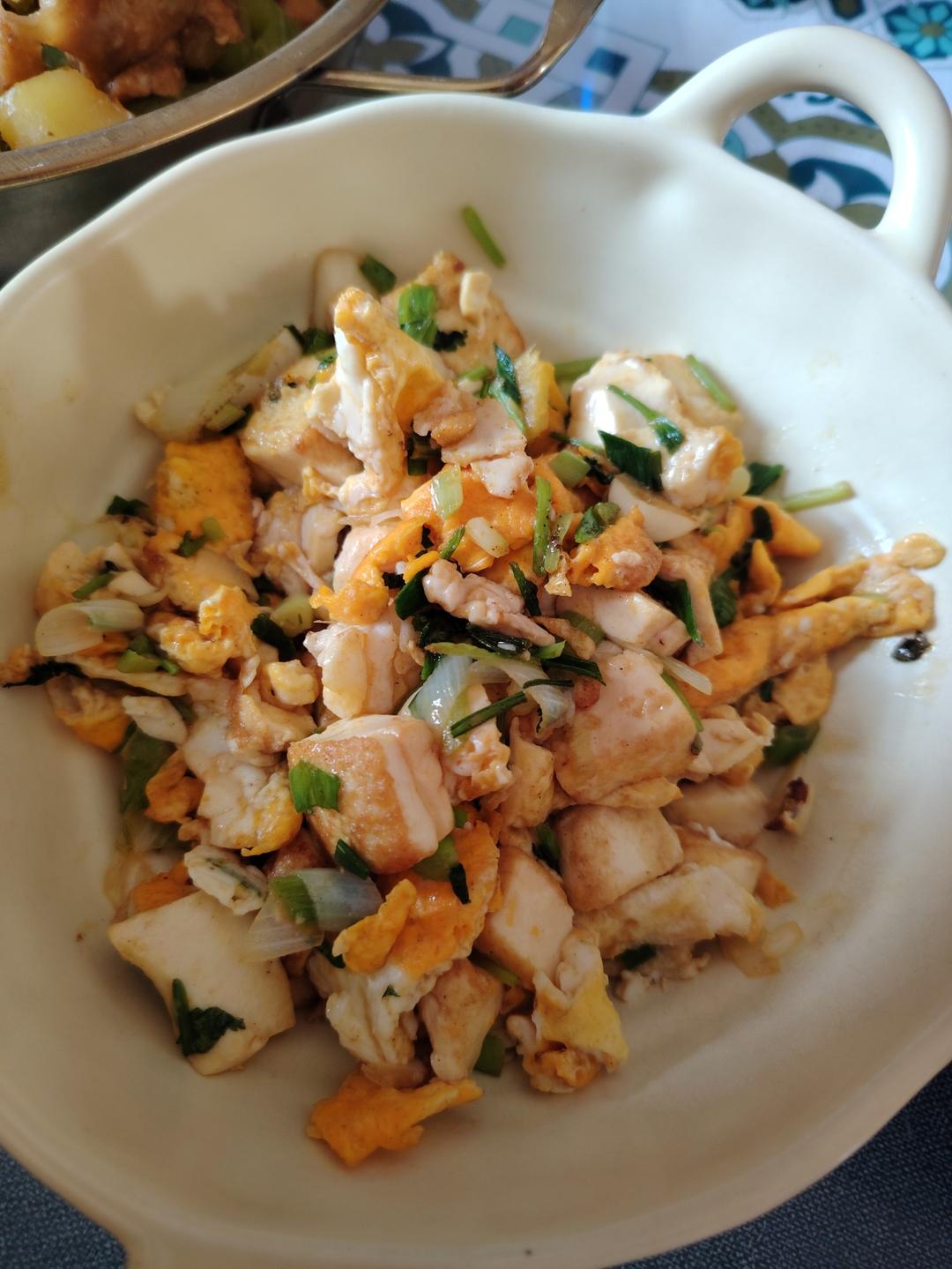 简单易做｜嫩豆腐炒鸡蛋