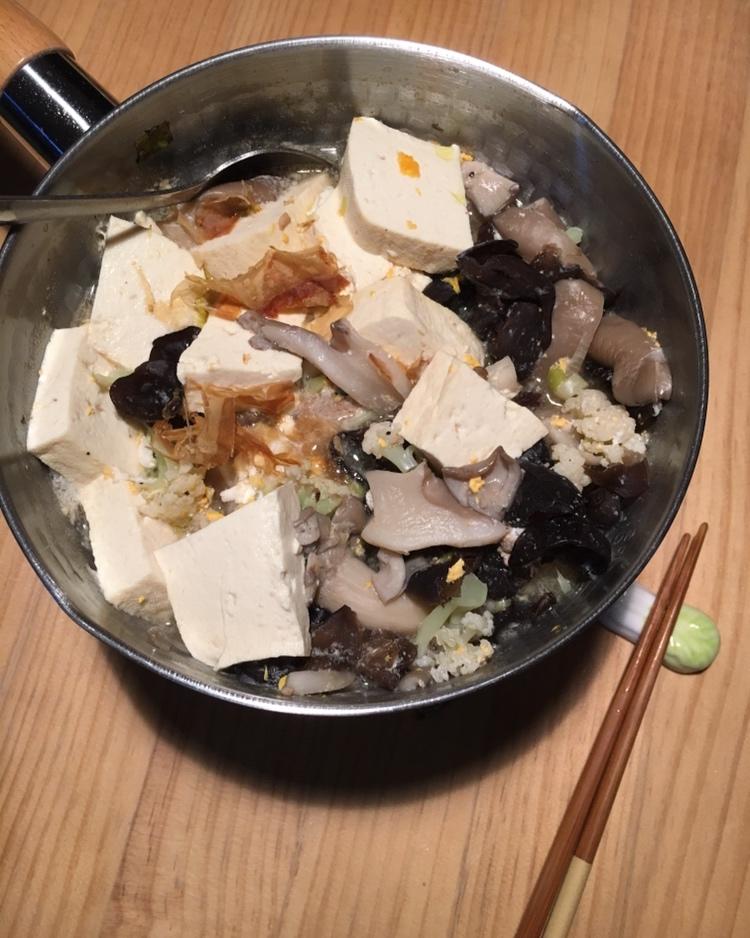 豆腐袖珍菇泡饭