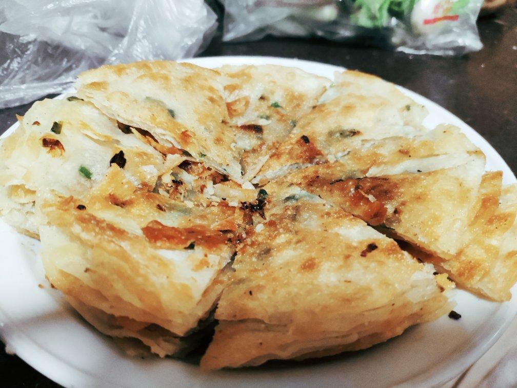 葱油饼（饺子皮版）