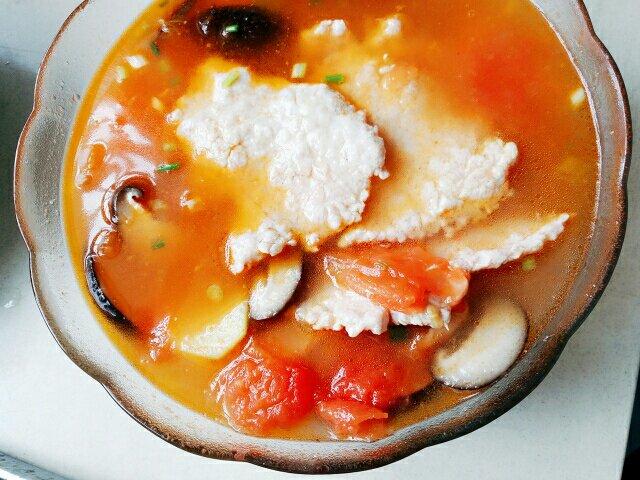 西红柿肉片汤的做法