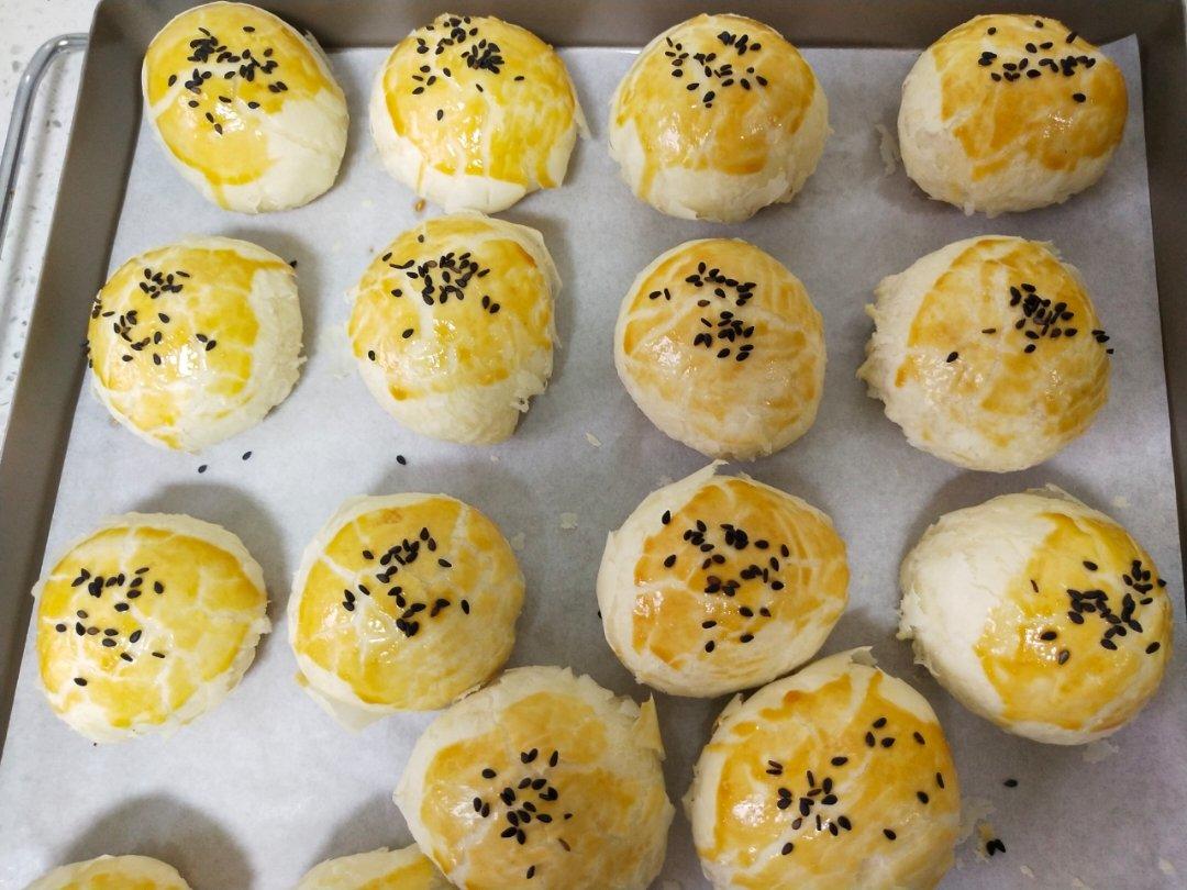 蛋黄酥酥酥（超级奶香黄油版）