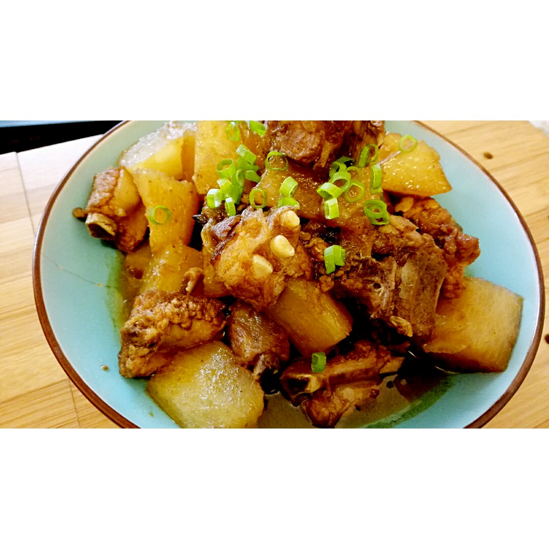 萝卜红烧排骨