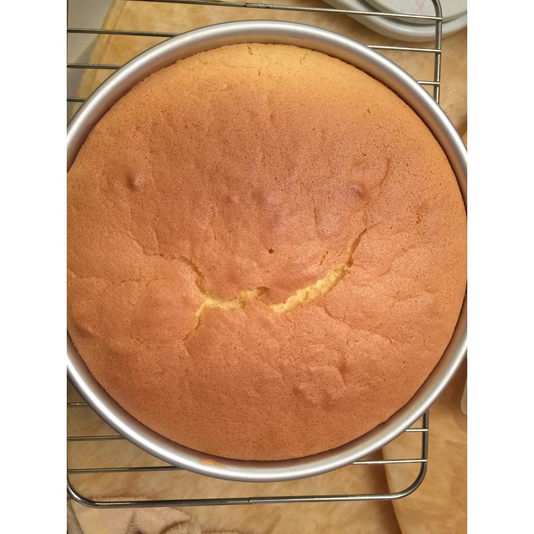 烤箱做蛋糕（戚风蛋糕的做法）