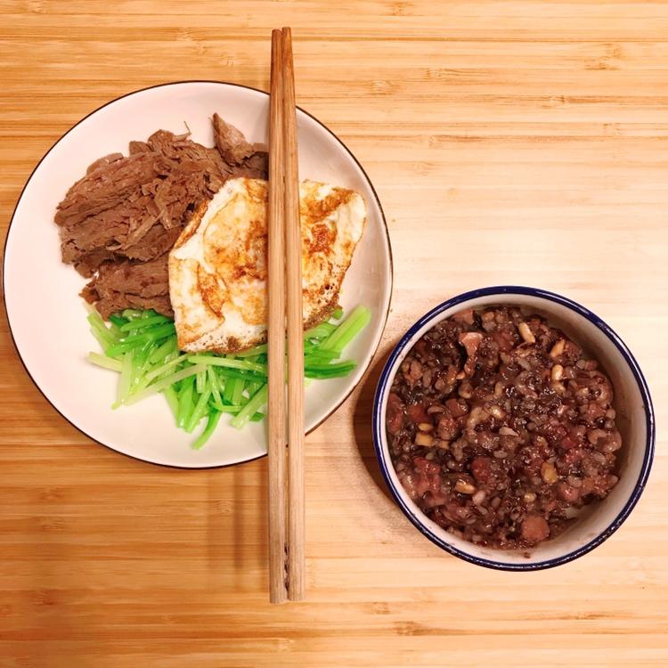豆浆杂粮粥（别名：回归正轨粥）丨健康·三餐