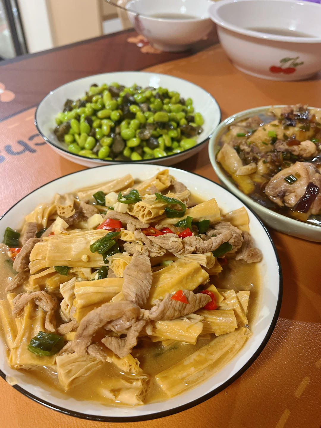 腐竹炒肉
