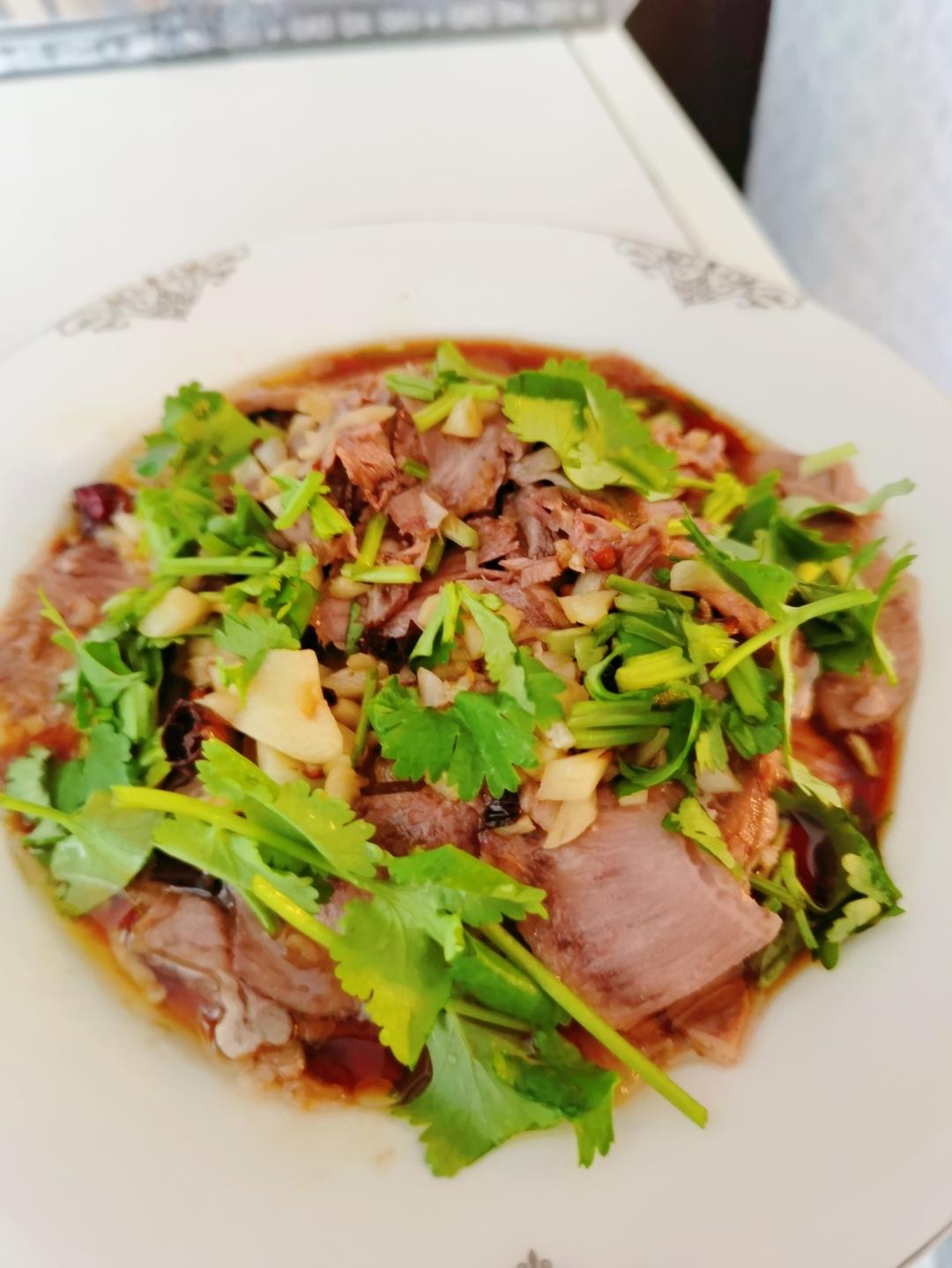 凉拌牛肉
