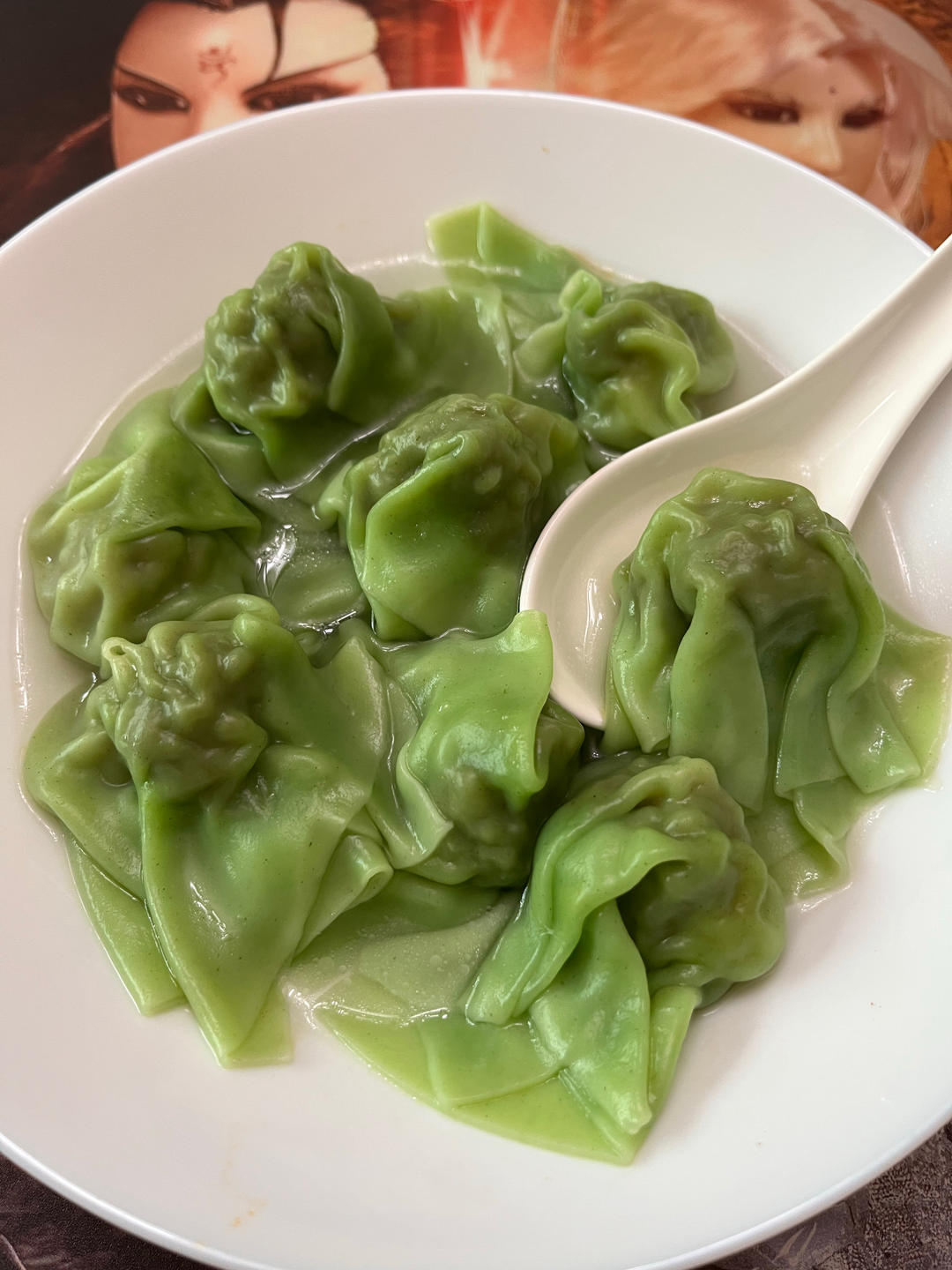 经典港式鲜虾云吞面