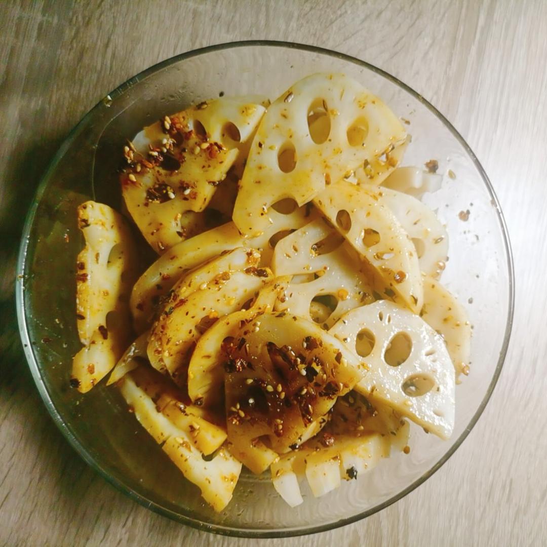 追剧解馋小吃 麻辣藕片