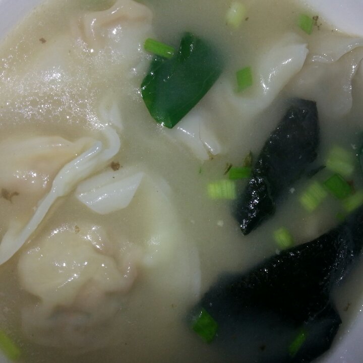 元宝馄饨的包法