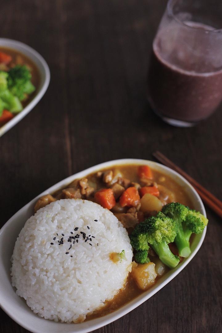 咖喱鸡肉饭
