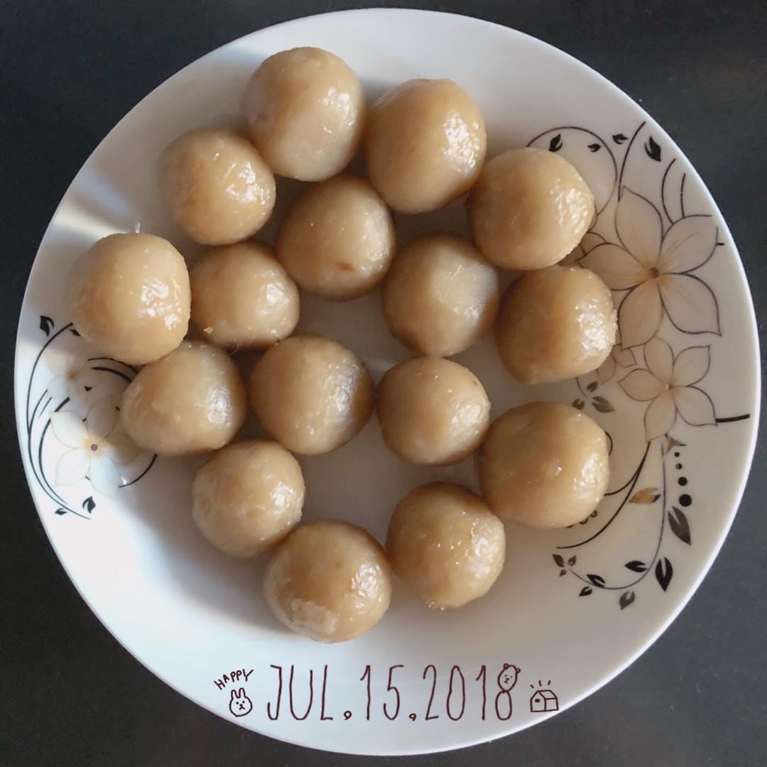 宁波特色小吃---灰汁团