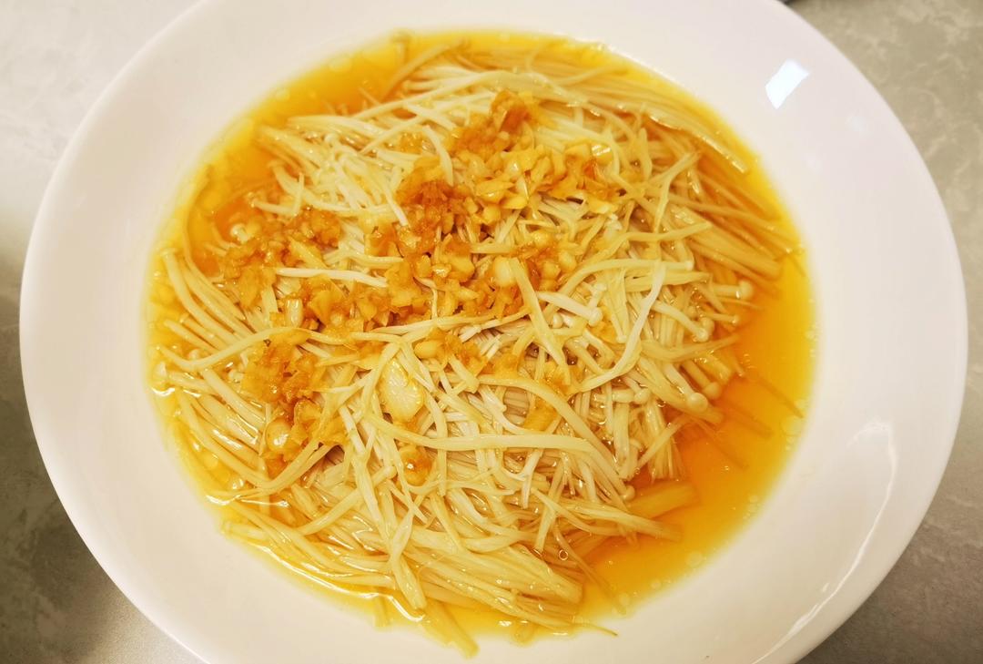 蒜蓉蒸金针菇