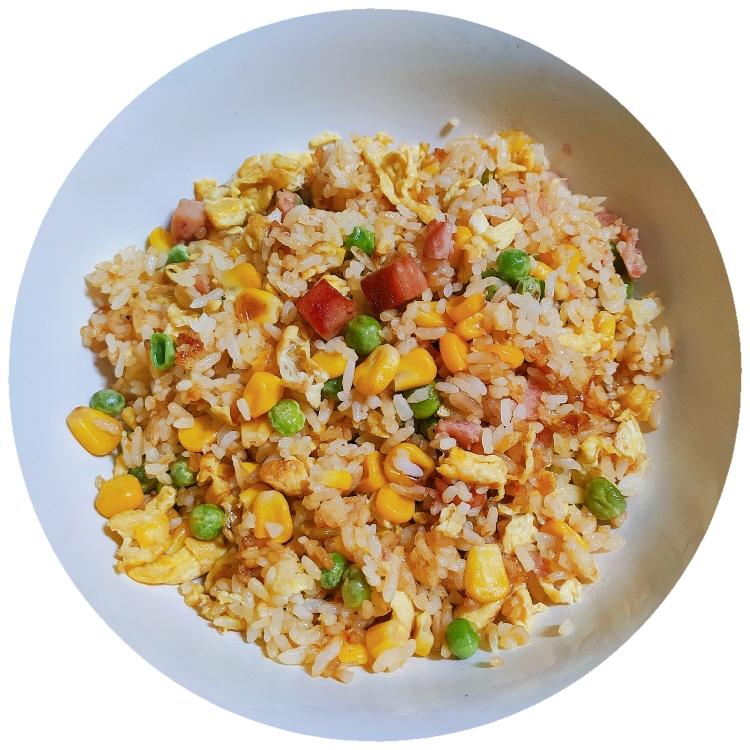【什锦蛋炒饭的做法步骤图,什锦蛋炒饭怎么做好吃】灶台在逃烧火棍_下