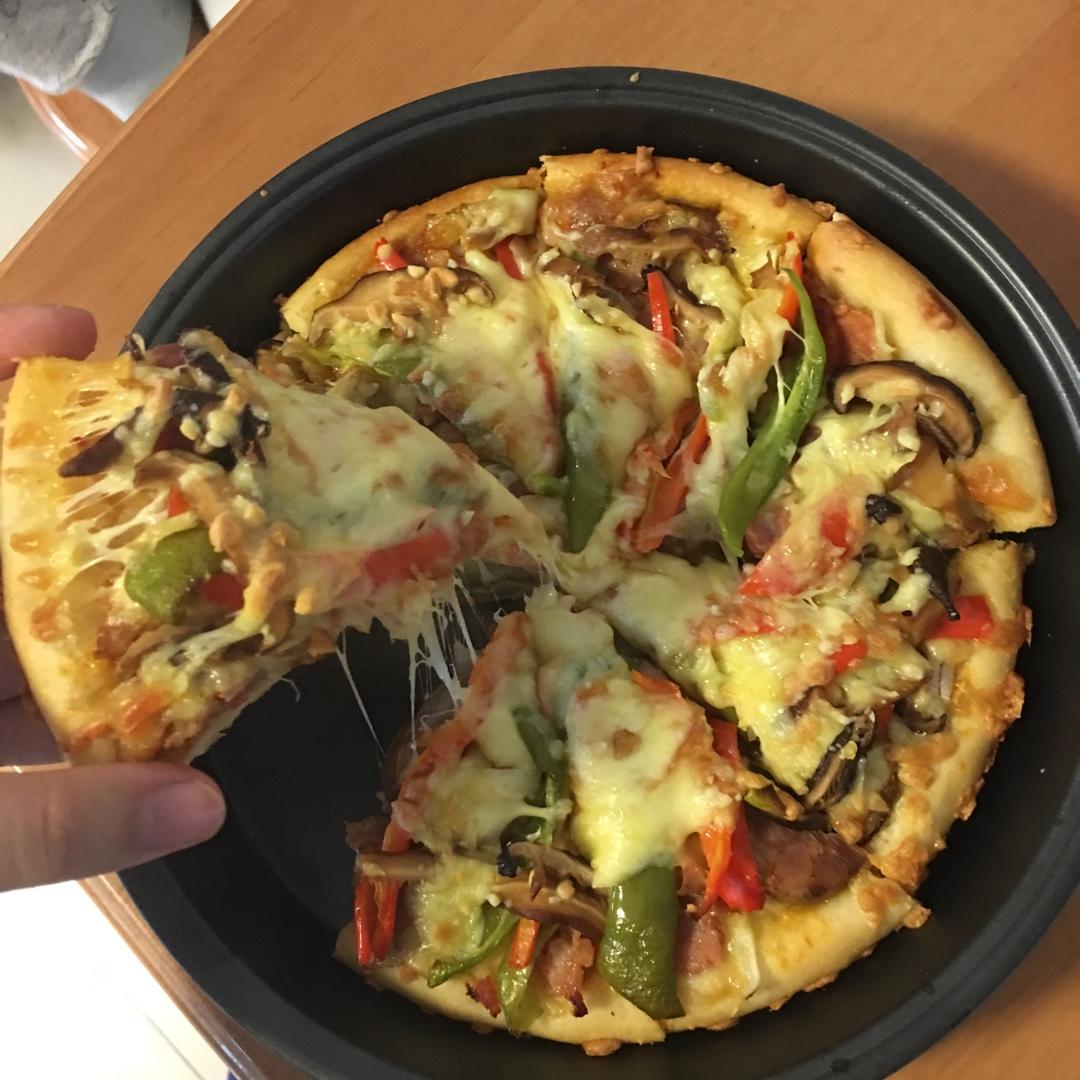 8寸纯手工什锦披萨