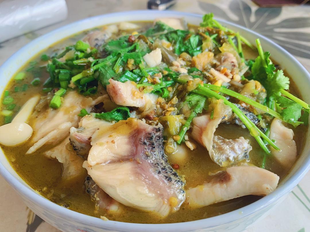 0失败快手版-酸辣老坛酸菜鱼「德庄版」的做法