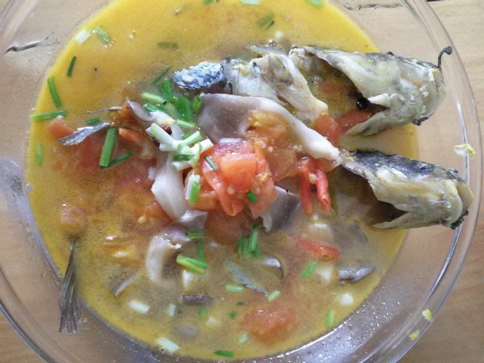 黄骨鱼番茄汤