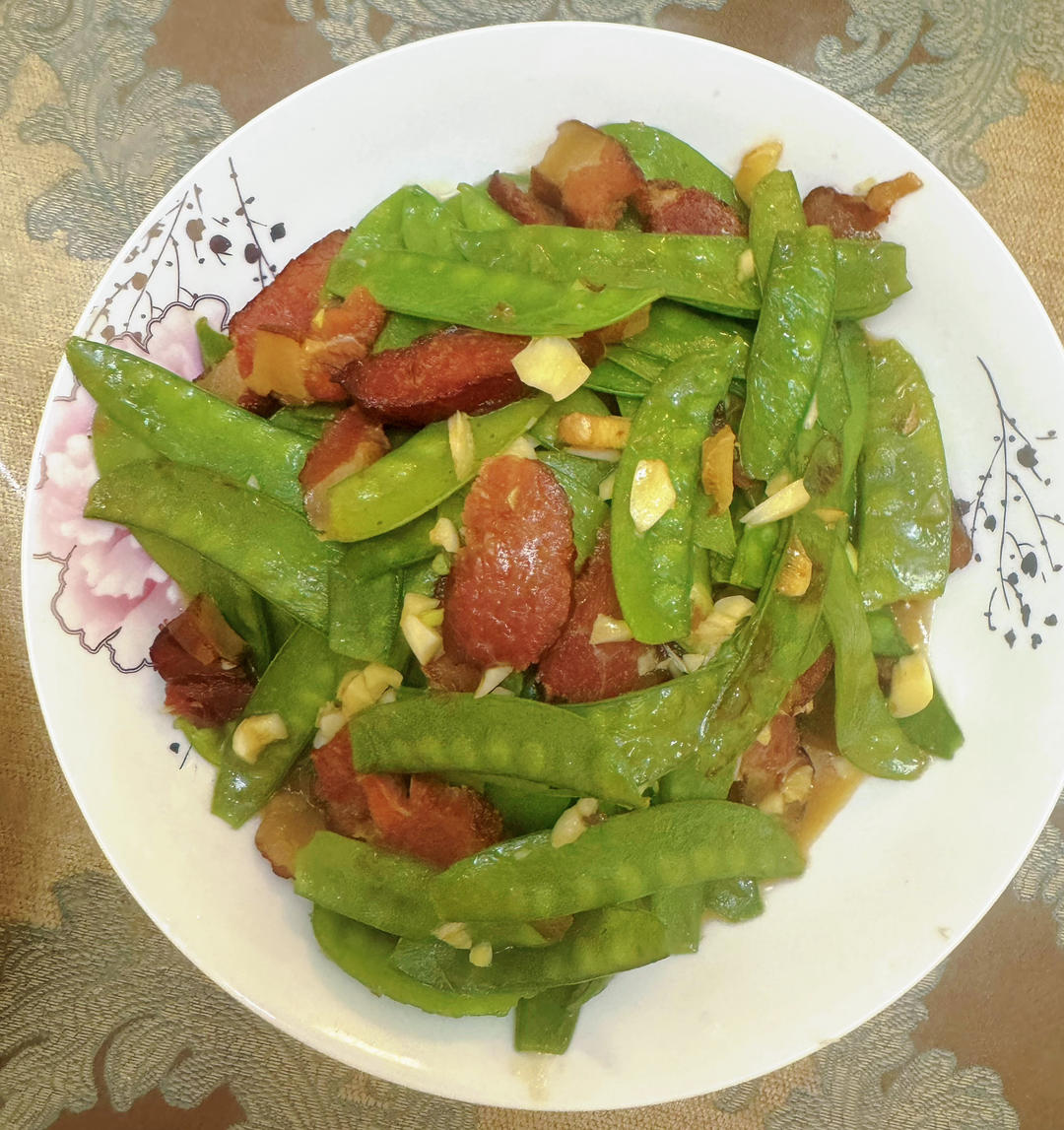 腊肉炒荷蘭豆