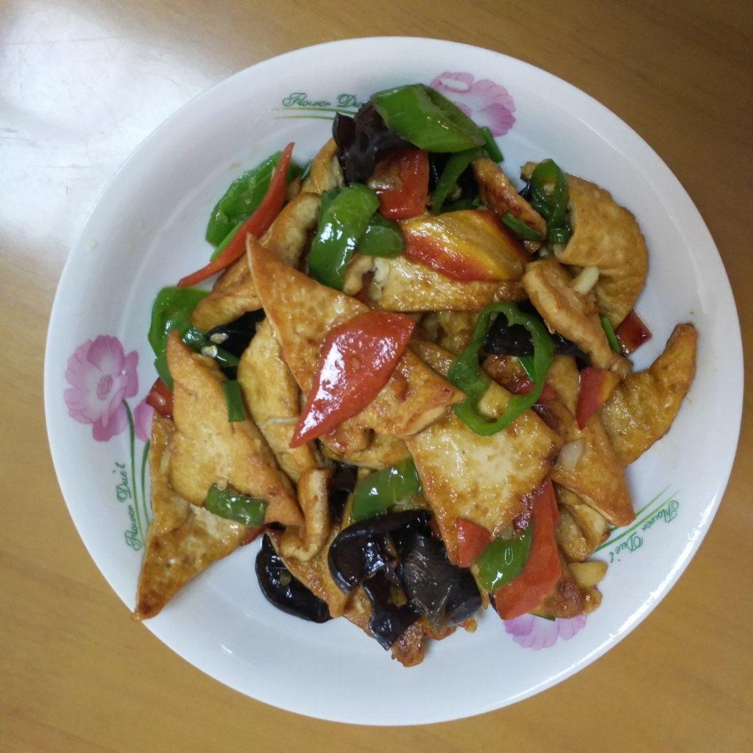 豆腐这样做比大鱼大肉都好吃，简单易做又下饭