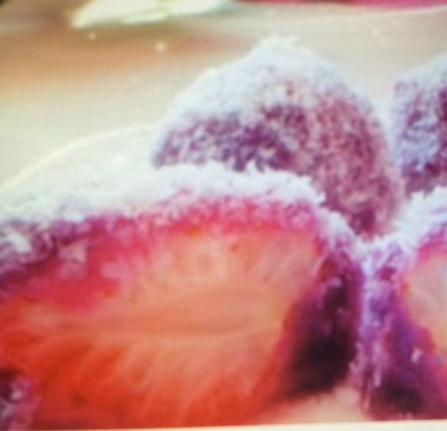 莓心紫薯球的做法