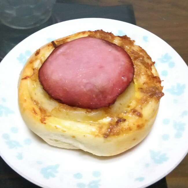 肉松火腿面包