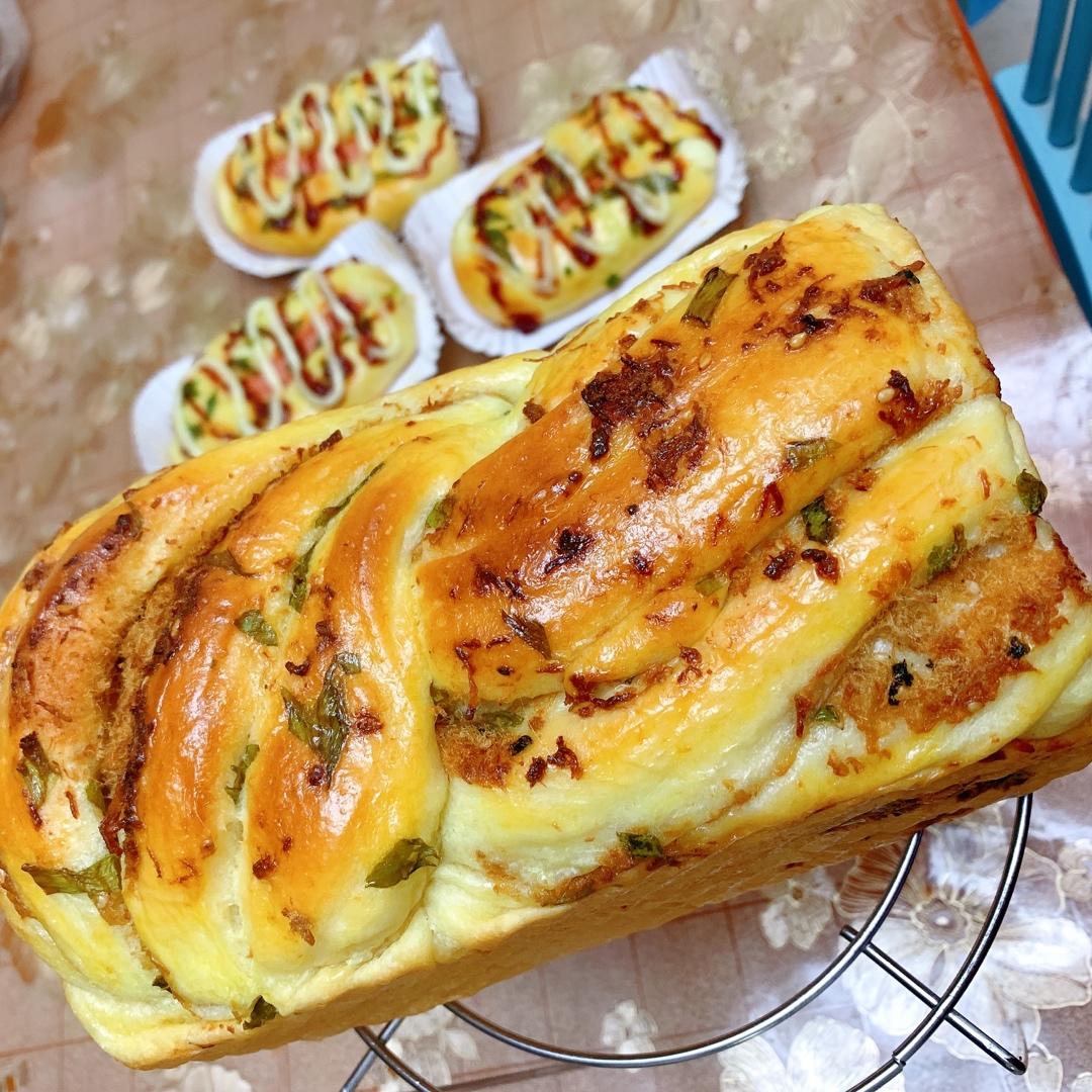 香葱肉松手撕吐司