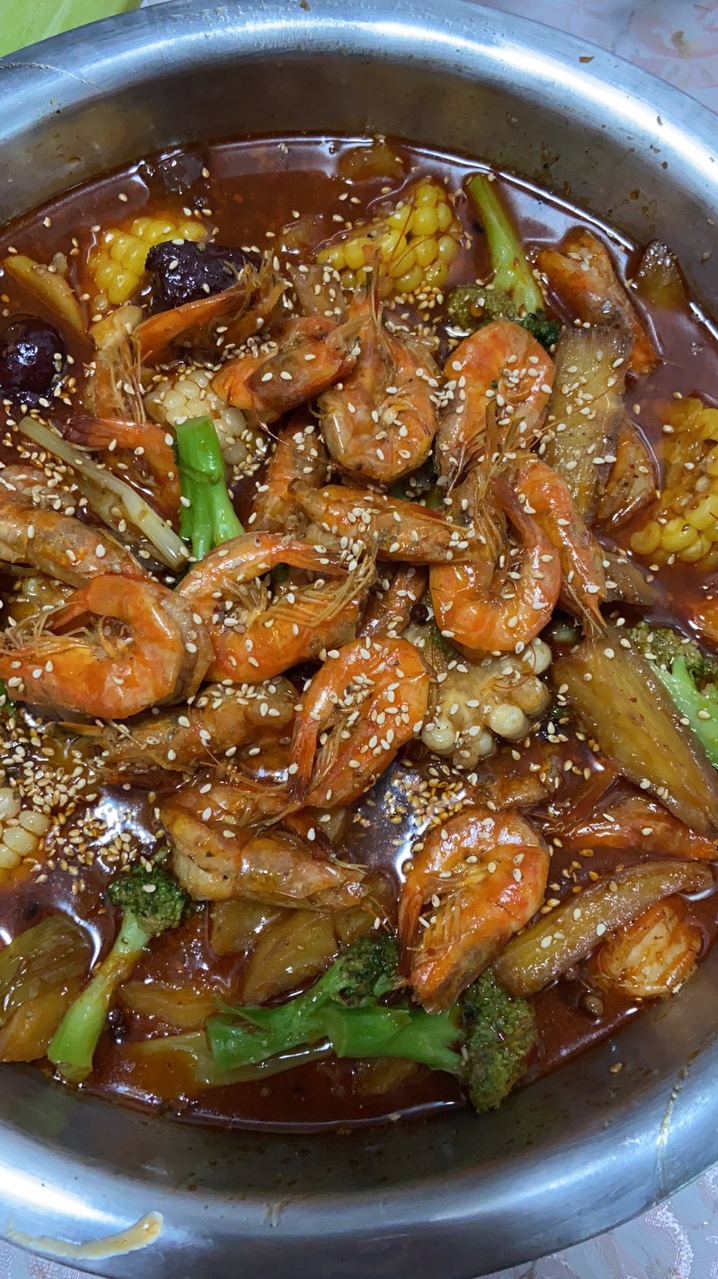 邵汇大虾，喜虾客，王婆大虾。超级简单的干锅虾的做法
