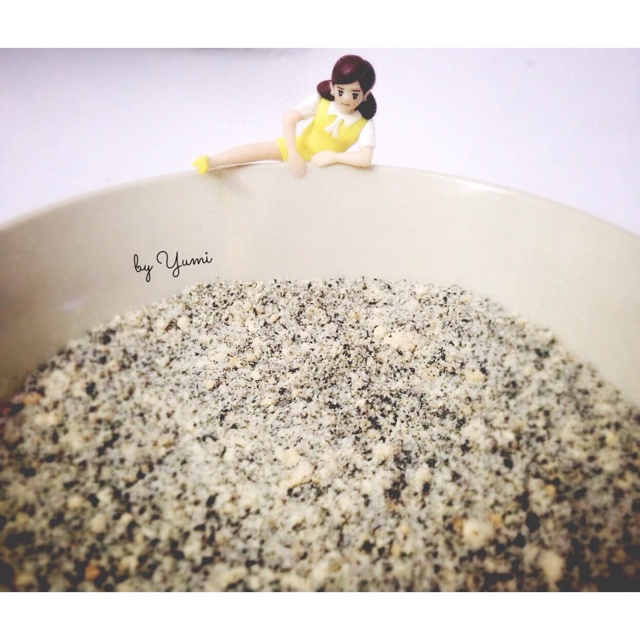 手工核桃花生黑芝麻糊