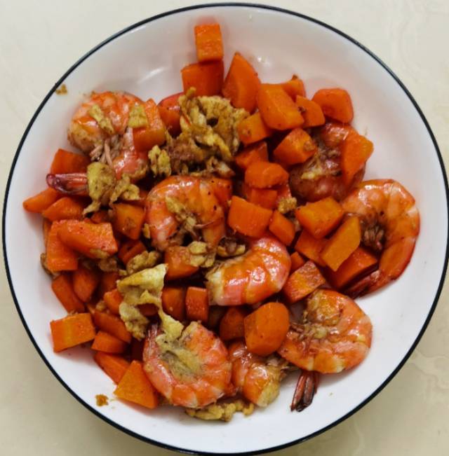 虾仁鸡蛋胡萝卜