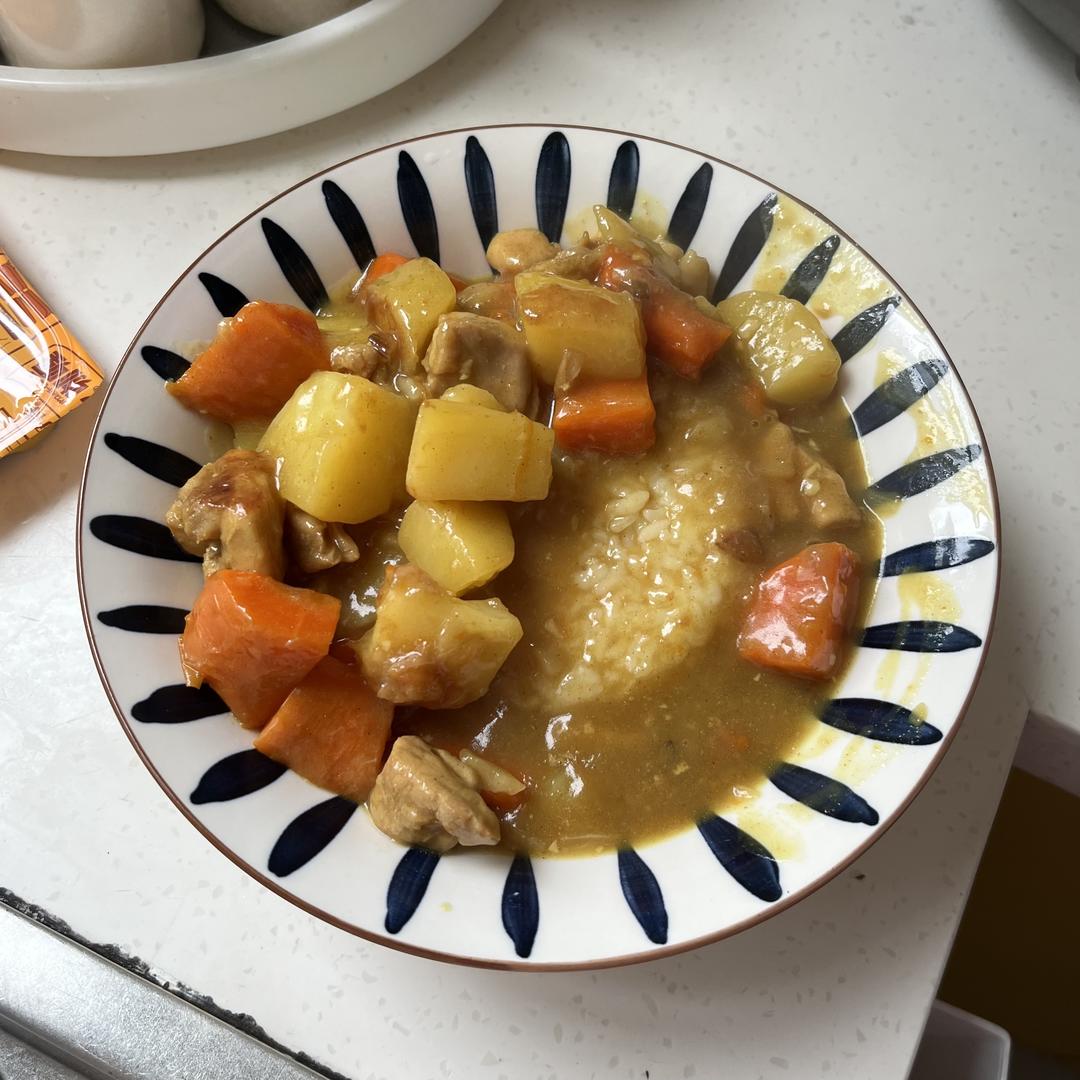 咖喱鸡肉饭