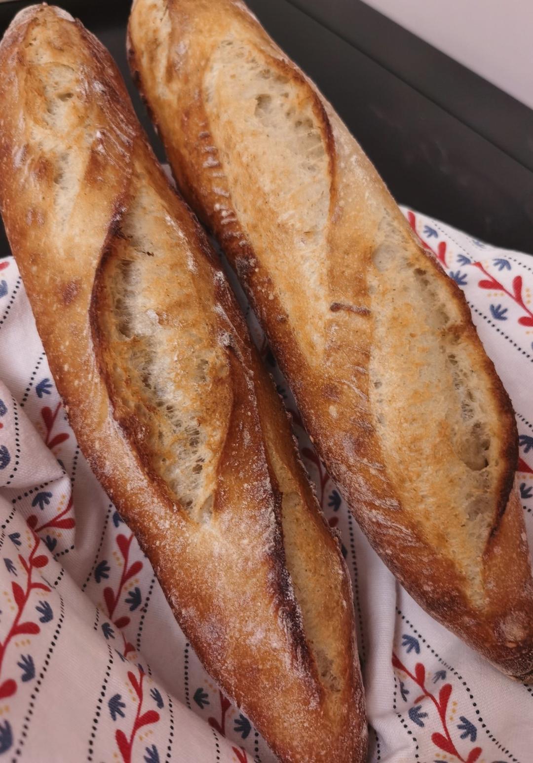 低温隔夜熟成~天然酵种法棍（液态鲁邦种）