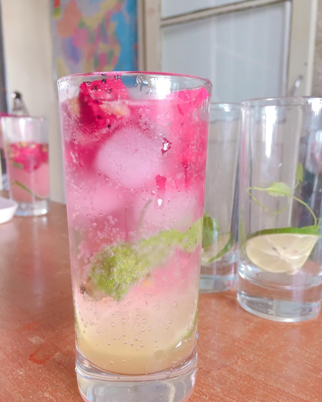 苏打气泡水的12种打开方式-妈妈再也不用担心我乱喝饮料了！