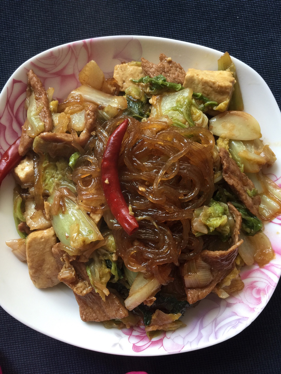 白菜炖豆腐猪肉粉条