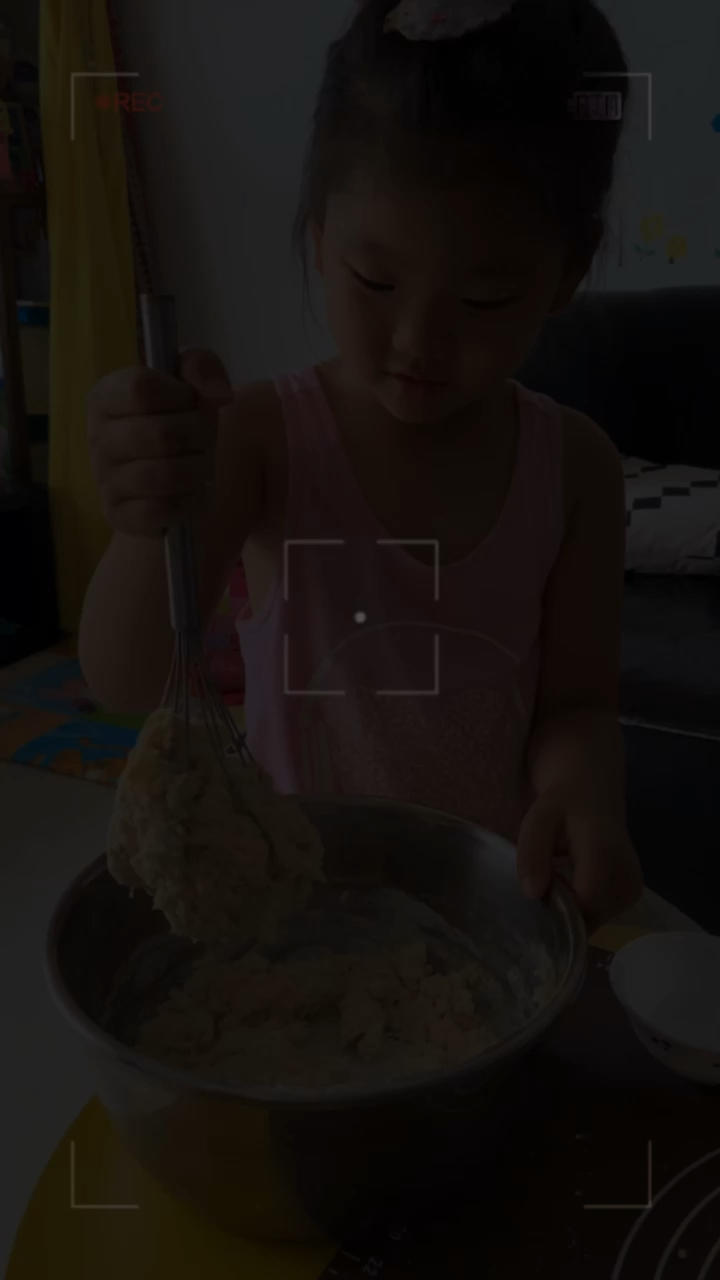 🍩超快手一小时低糖无需烤箱的甜甜圈（详细视频）