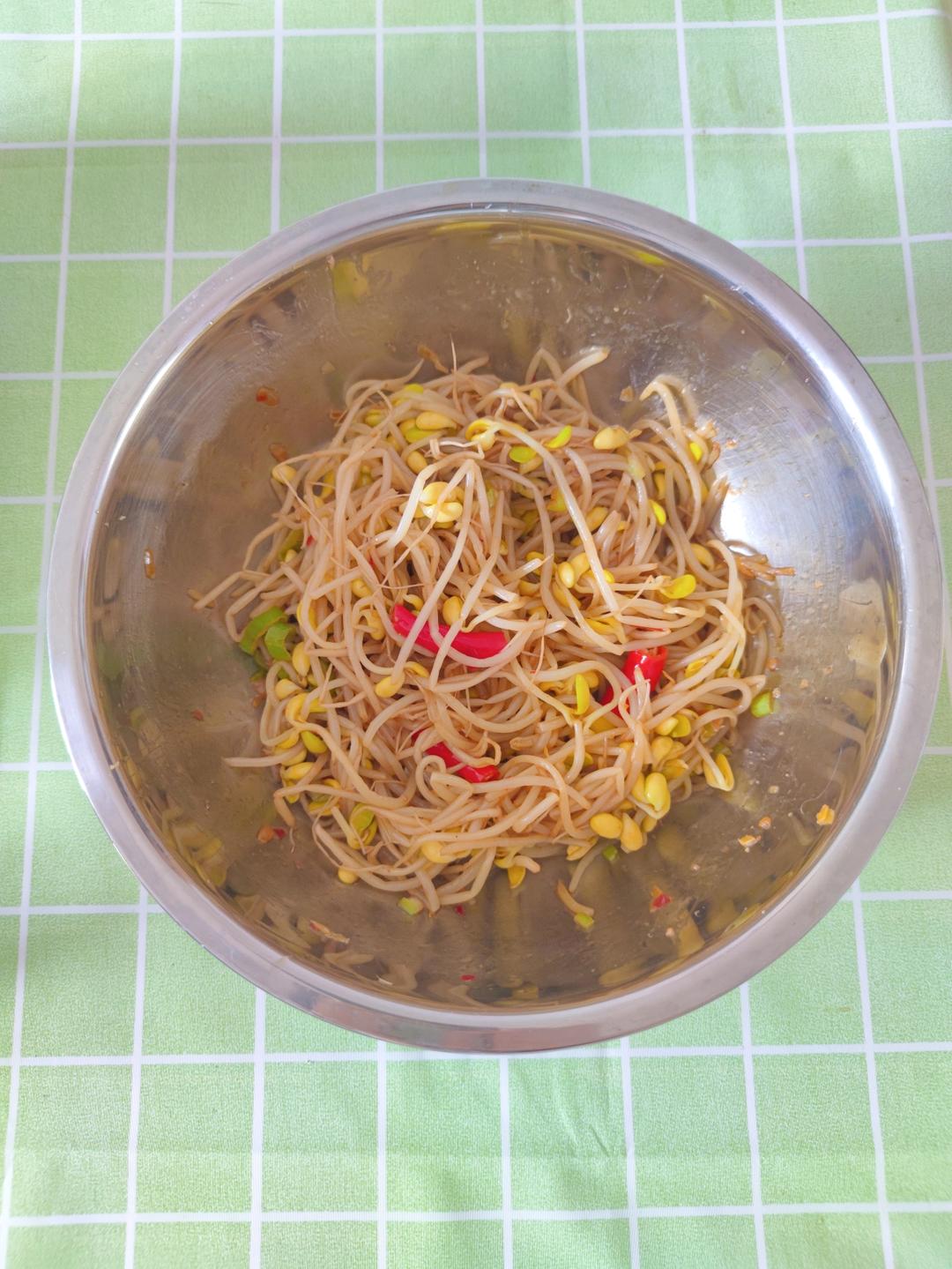 炒黄豆芽