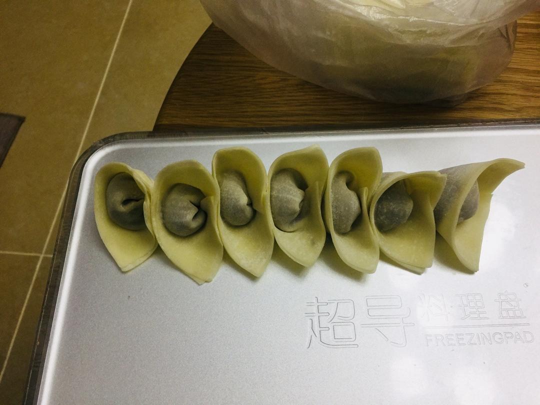 元宝馄饨的包法