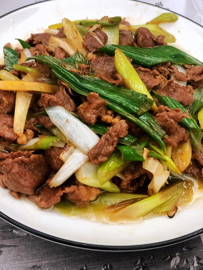 【嗷呜】老北京葱爆羊肉