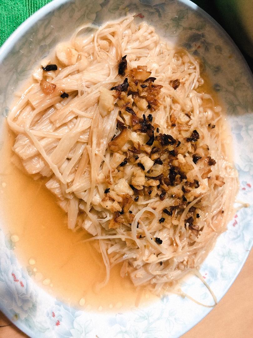蒜蓉蒸金针菇