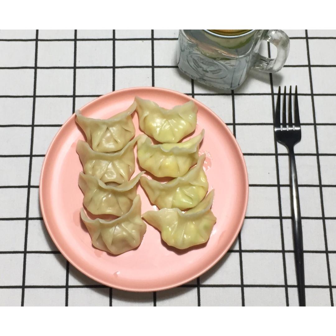 西葫芦鸡蛋虾皮饺子