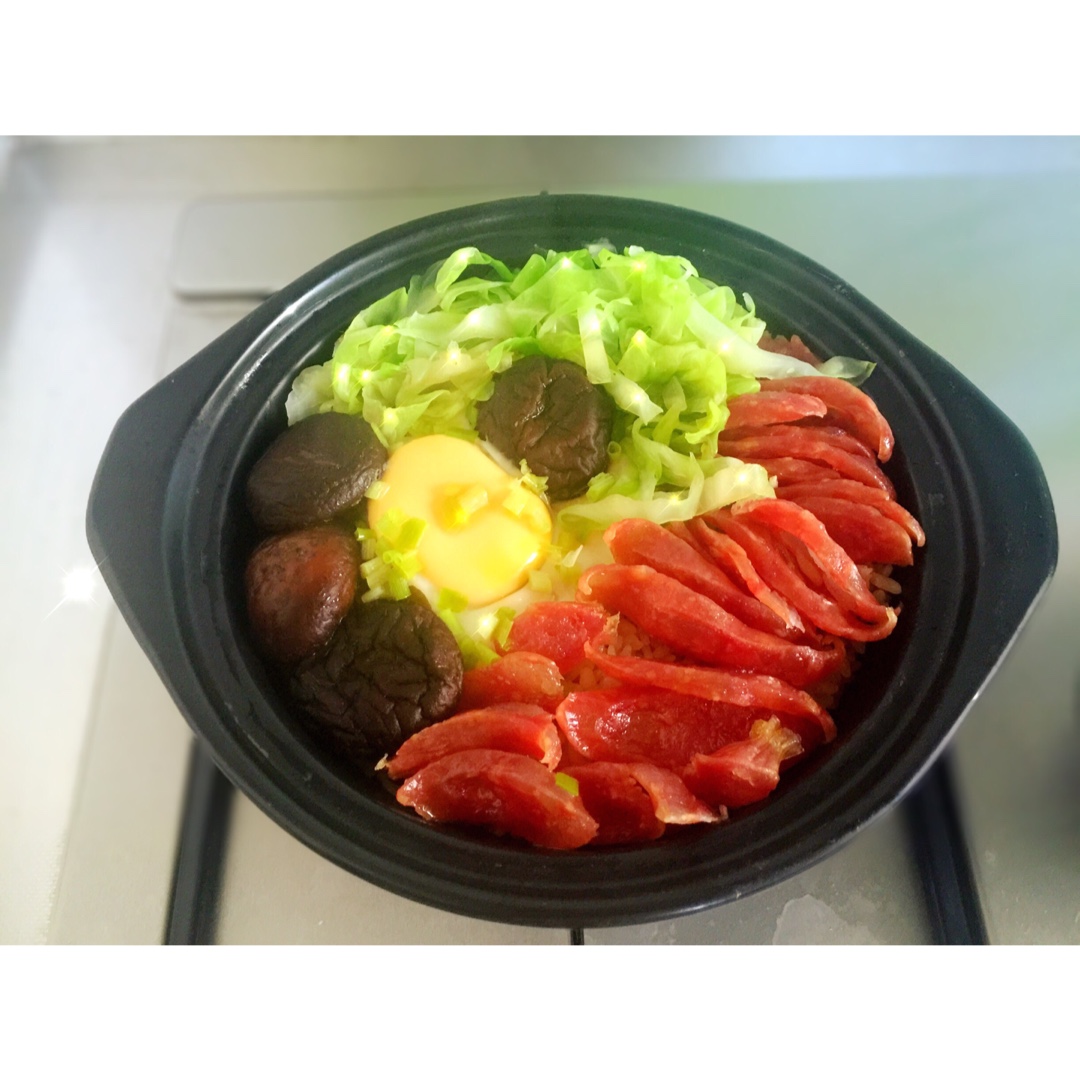 简单美味的煲仔饭