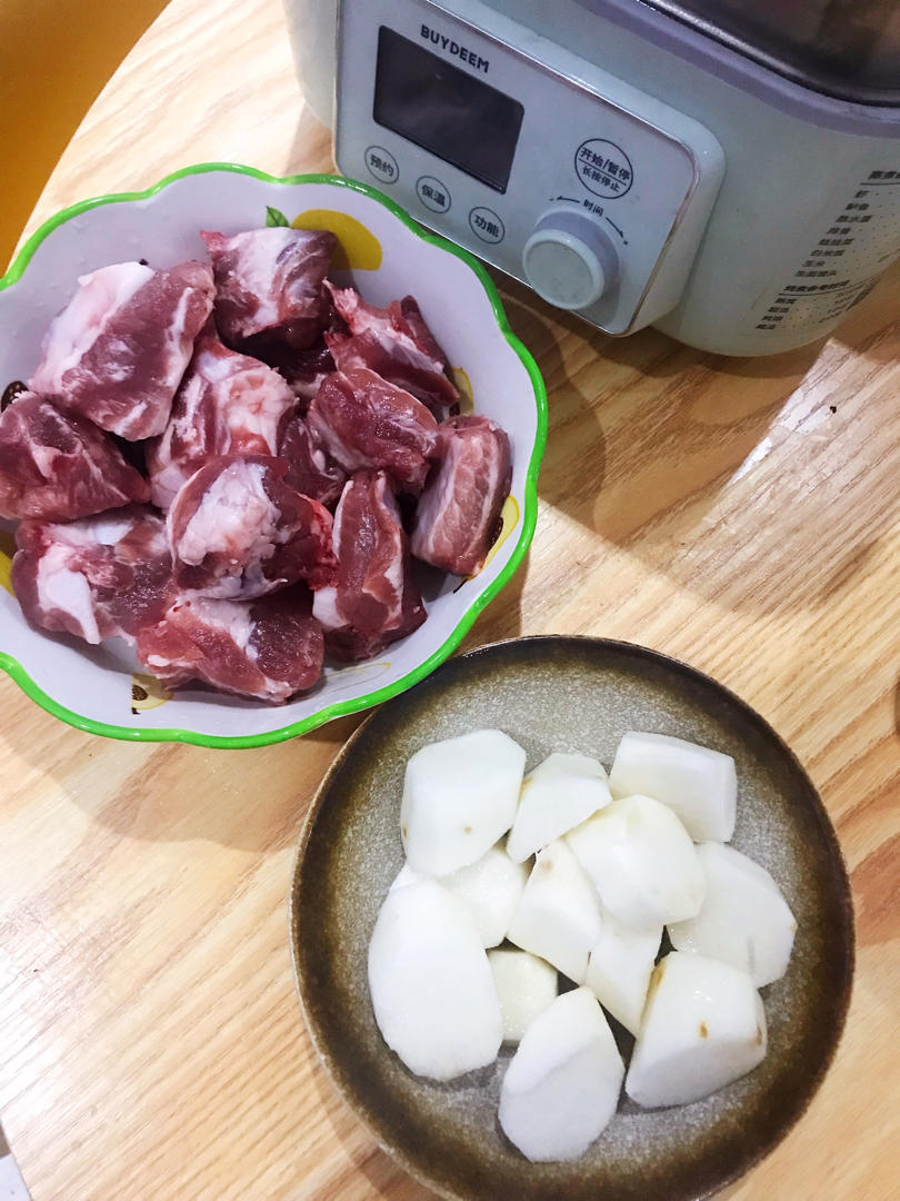 山药排骨汤【9月北鼎蒸炖锅食谱】
