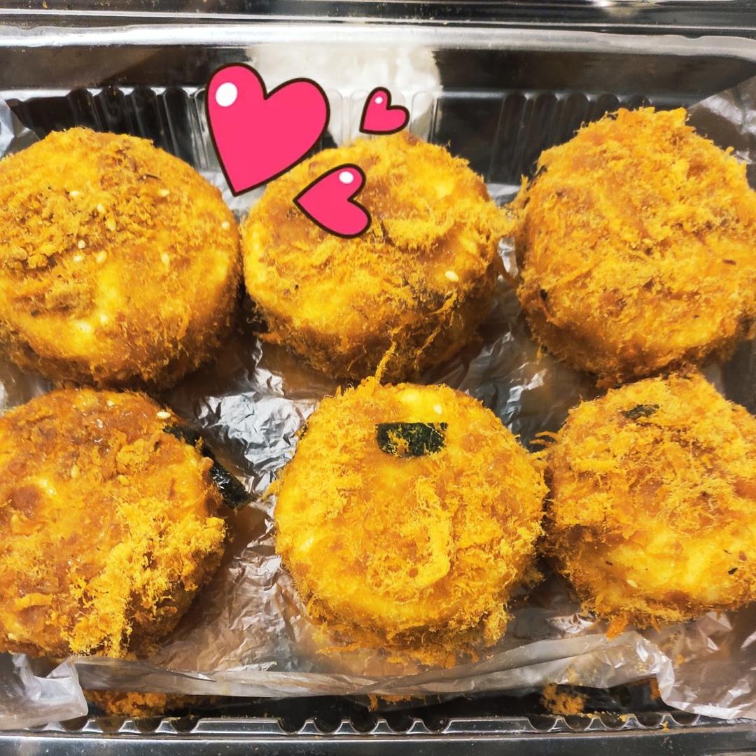 朋友都说比鲍师傅好吃的海苔肉松小贝