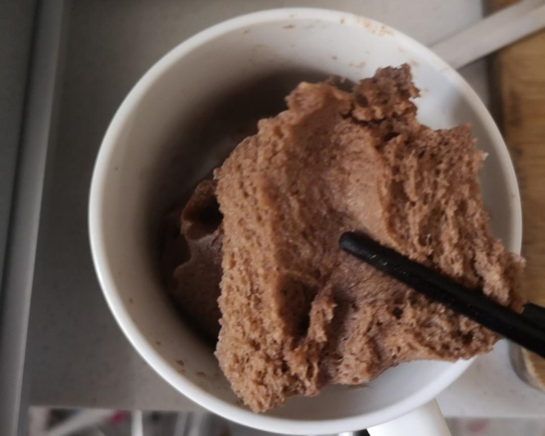 1分钟超级快手微波炉生酮巧克力蛋糕