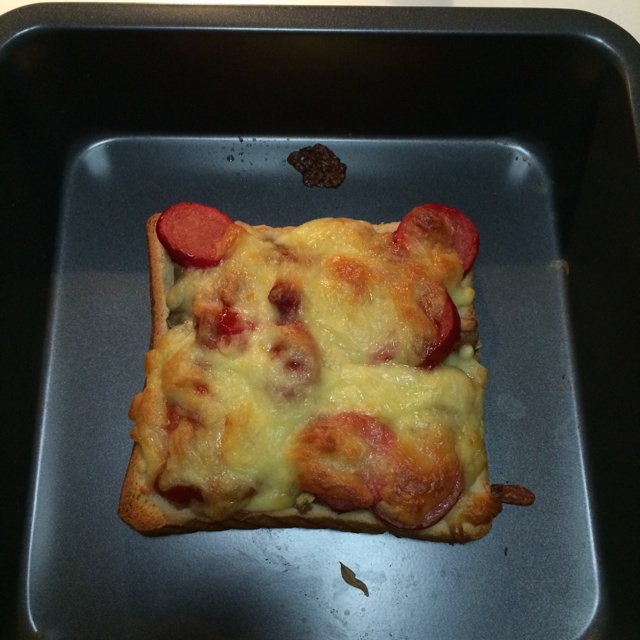 吐司太阳蛋披萨