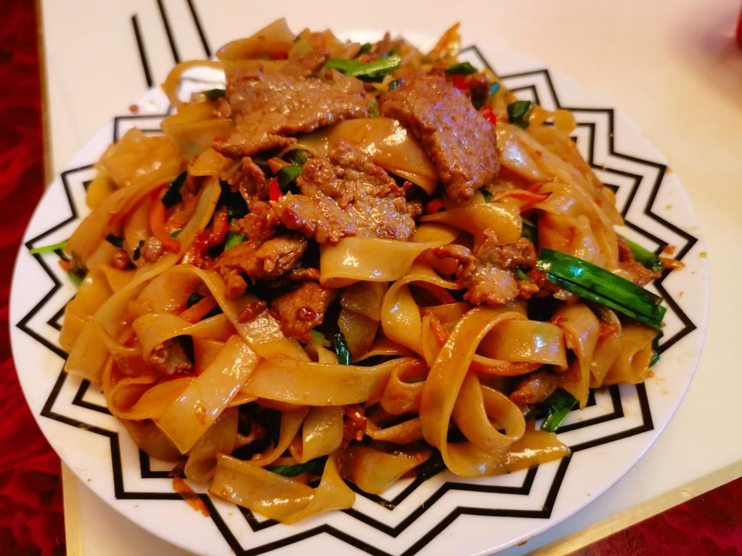港式茶餐厅的干炒牛河