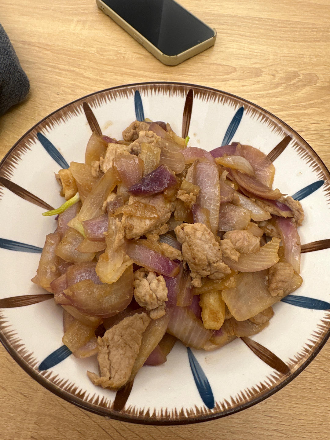 洋葱炒肉（宝宝爱吃）